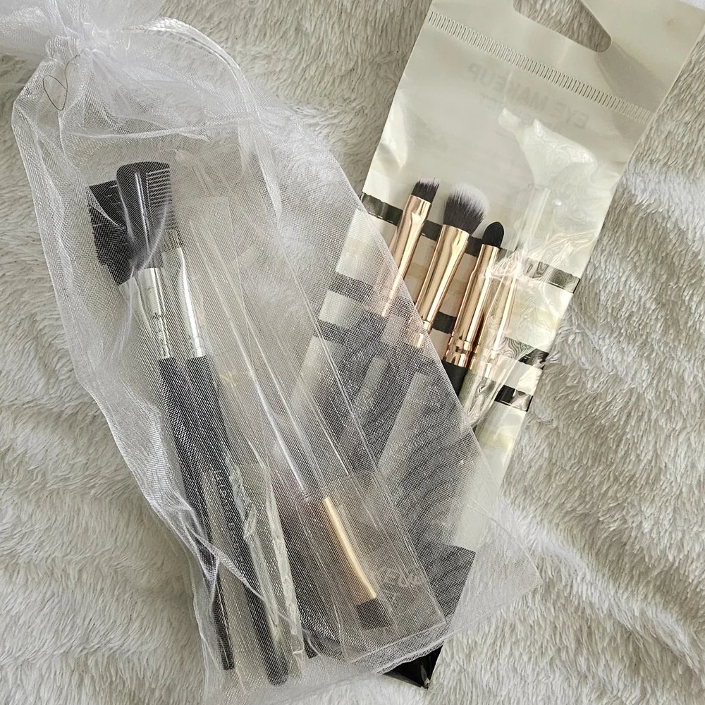 Makeup Brush Bundle - 9 Pieces